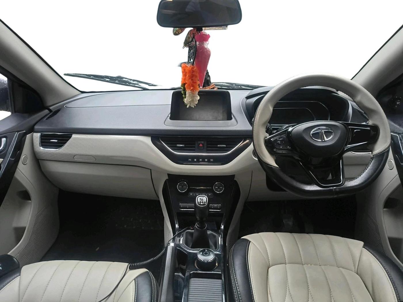 2023 Tata NEXON XZ PLUS PETROL, Petrol, Manual, 45,391 km, interior