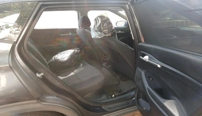 2023 KIA SELTOS HTK PLUS 1.5 IMT, Petrol, Manual, 24,583 km, interior