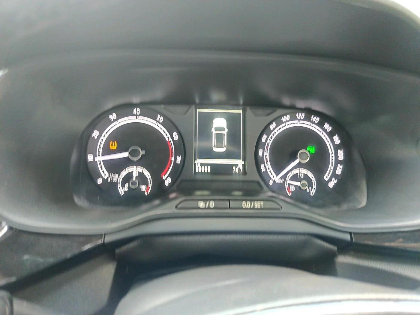 2022 Skoda KUSHAQ STYLE 1.5L TSI DSG, Petrol, Automatic, 59,395 km, interior