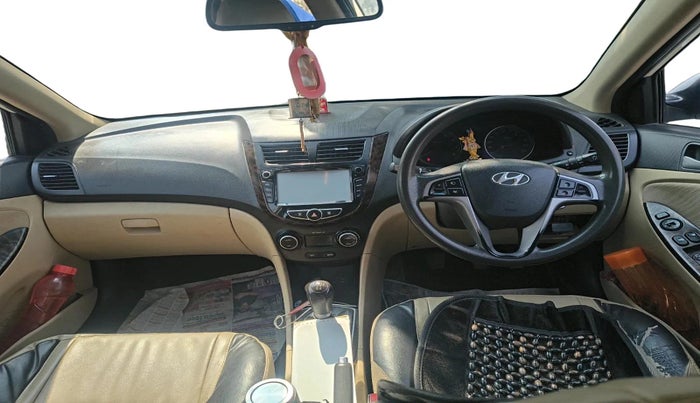 2016 Hyundai Verna 1.6 VTVT SX, Petrol, Manual, 1,14,992 km, interior