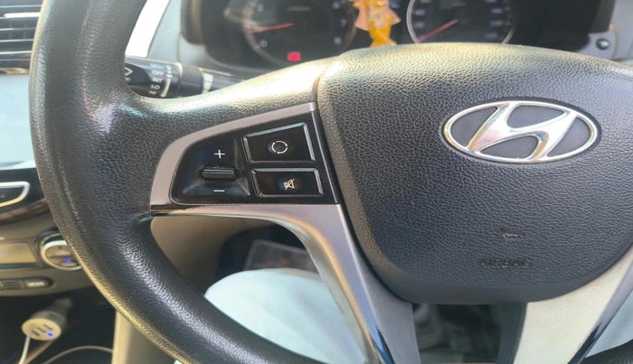 2016 Hyundai Verna 1.6 VTVT SX, Petrol, Manual, 1,14,992 km, interior