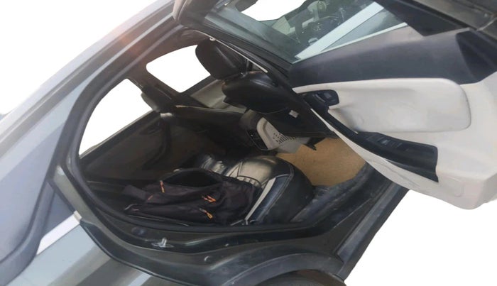 2022 Tata NEXON XZ PLUS PETROL, Petrol, Manual, 65,884 km, interior