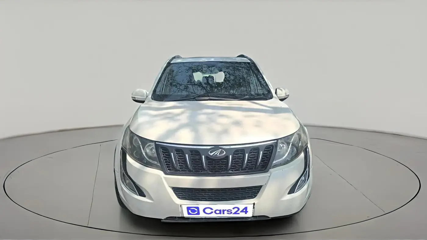 2017 Mahindra XUV500 W10, Diesel, Manual, 97,313 km, exterior