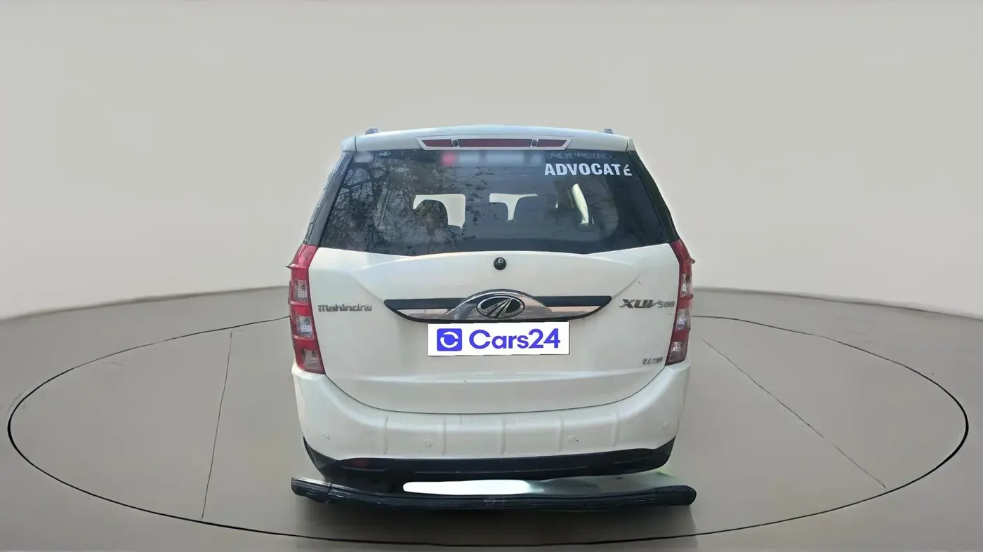 2017 Mahindra XUV500 W10, Diesel, Manual, 97,313 km, exterior