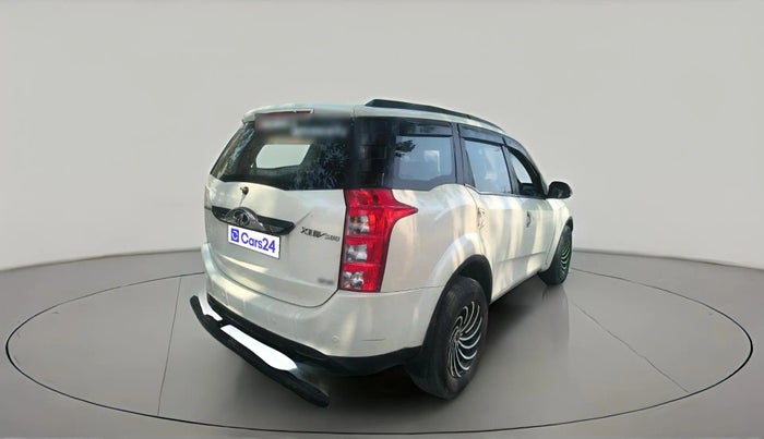 2017 Mahindra XUV500 W10, Diesel, Manual, 97,313 km, exterior