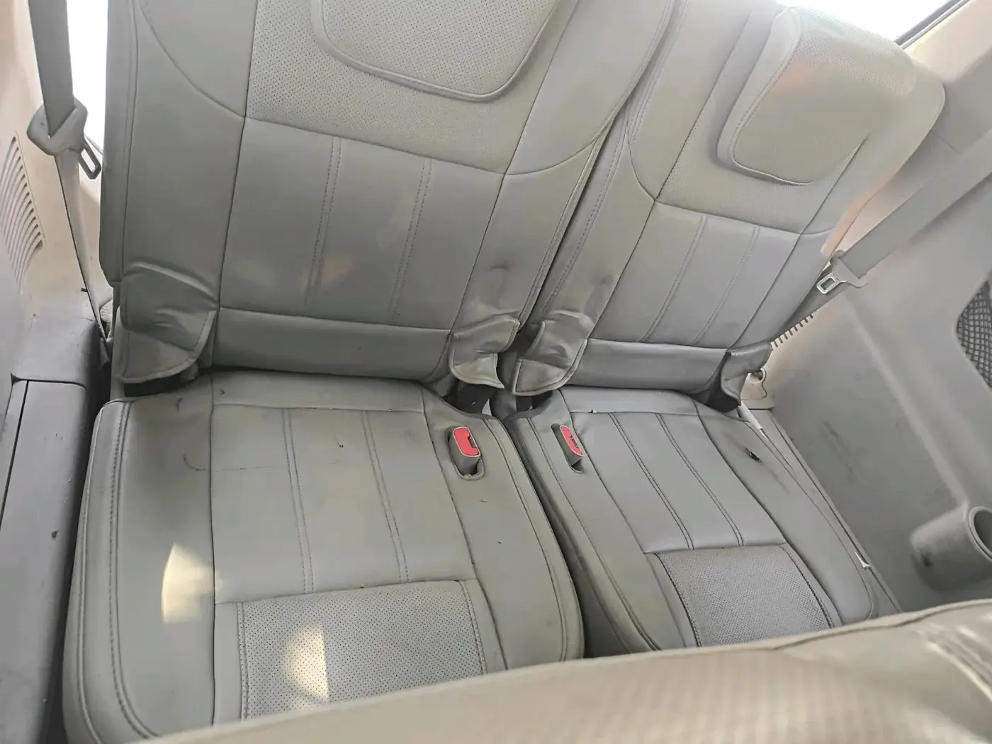 2017 Mahindra XUV500 W10, Diesel, Manual, 97,313 km, interior