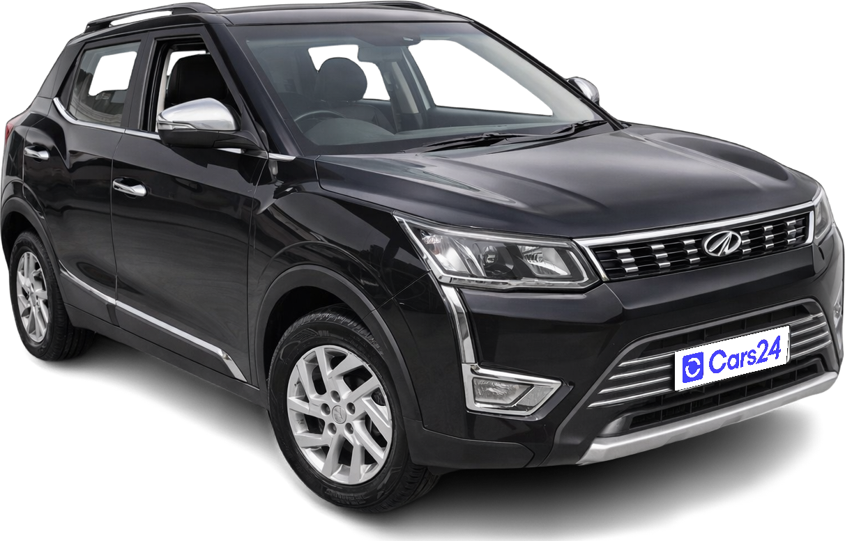 2022 Mahindra XUV300 - SUV - Diesel - Manual - ₹7.58 lakh