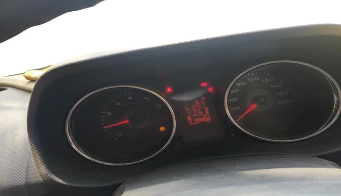 2016 Mahindra TUV300 T8, Diesel, Manual, 99,908 km, interior