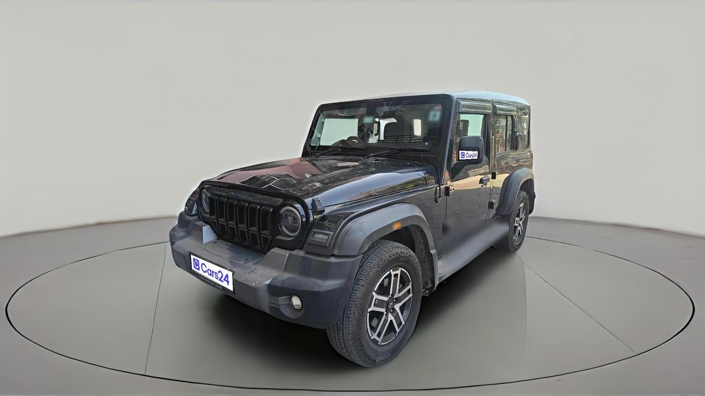 2025 Mahindra Thar Roxx MX3 Petrol AT 2WD, Petrol, Automatic, 6,613 km, exterior
