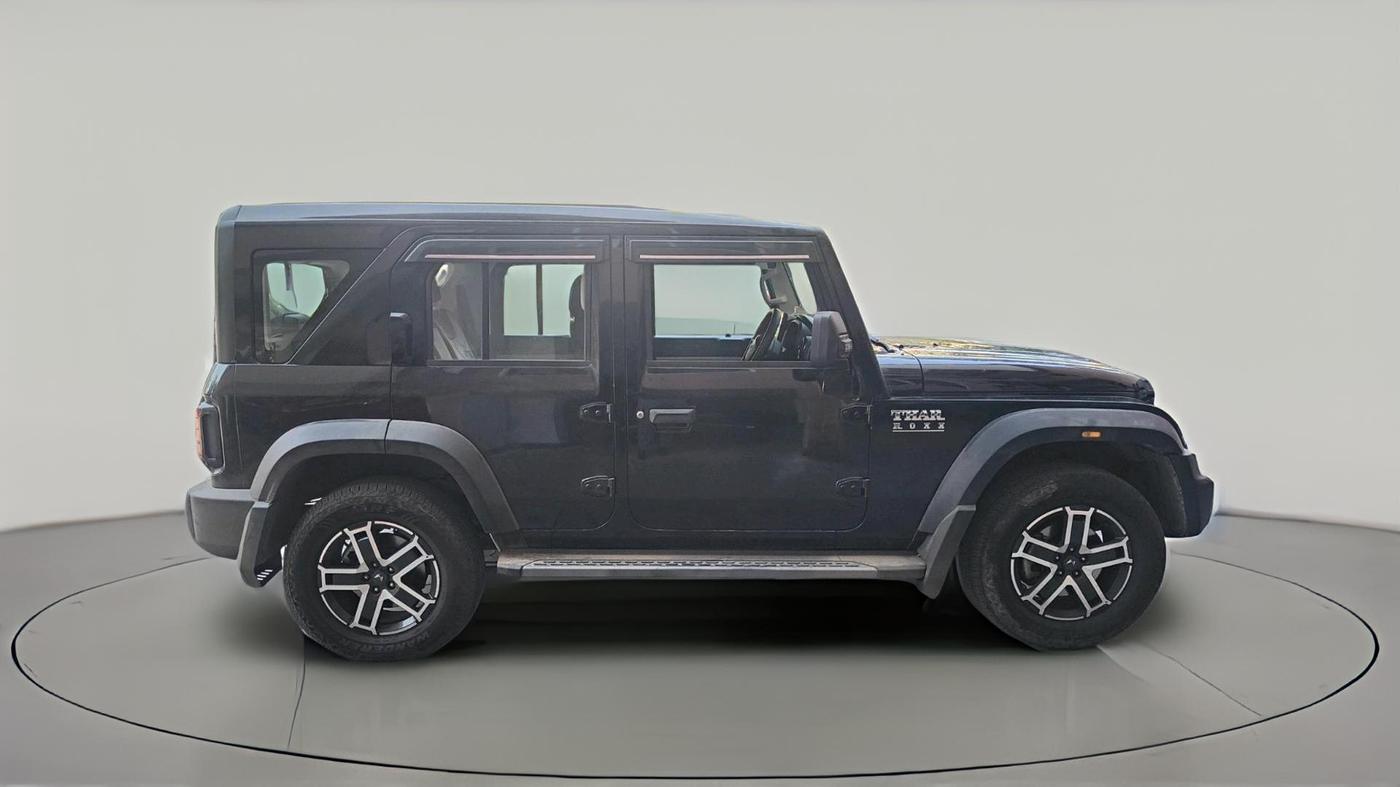 2025 Mahindra Thar Roxx MX3 Petrol AT 2WD, Petrol, Automatic, 6,613 km, exterior