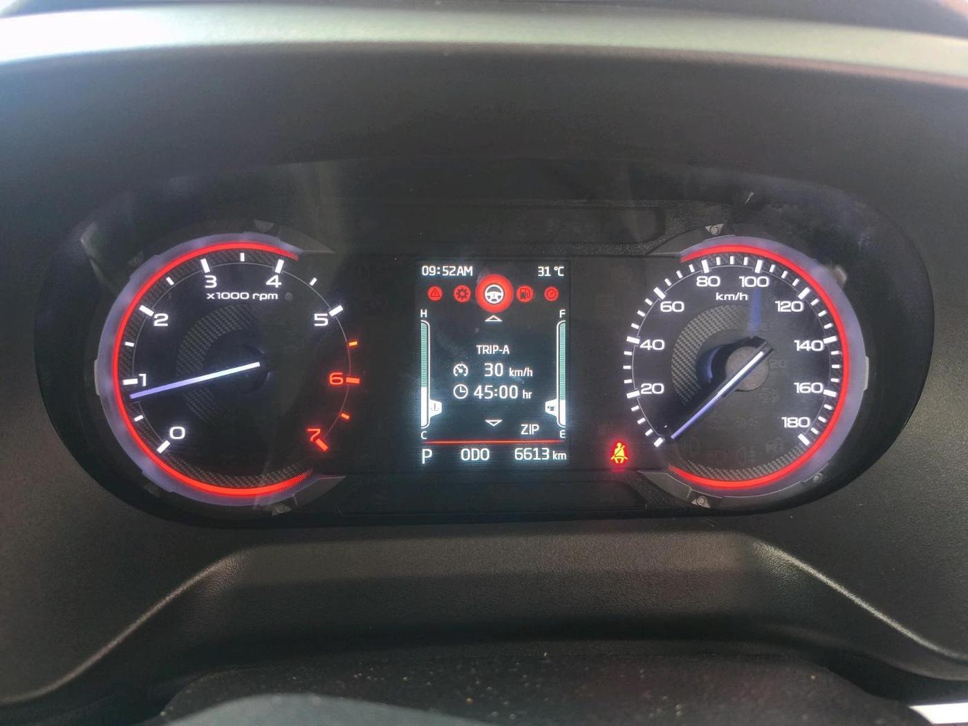 2025 Mahindra Thar Roxx MX3 Petrol AT 2WD, Petrol, Automatic, 6,613 km, interior
