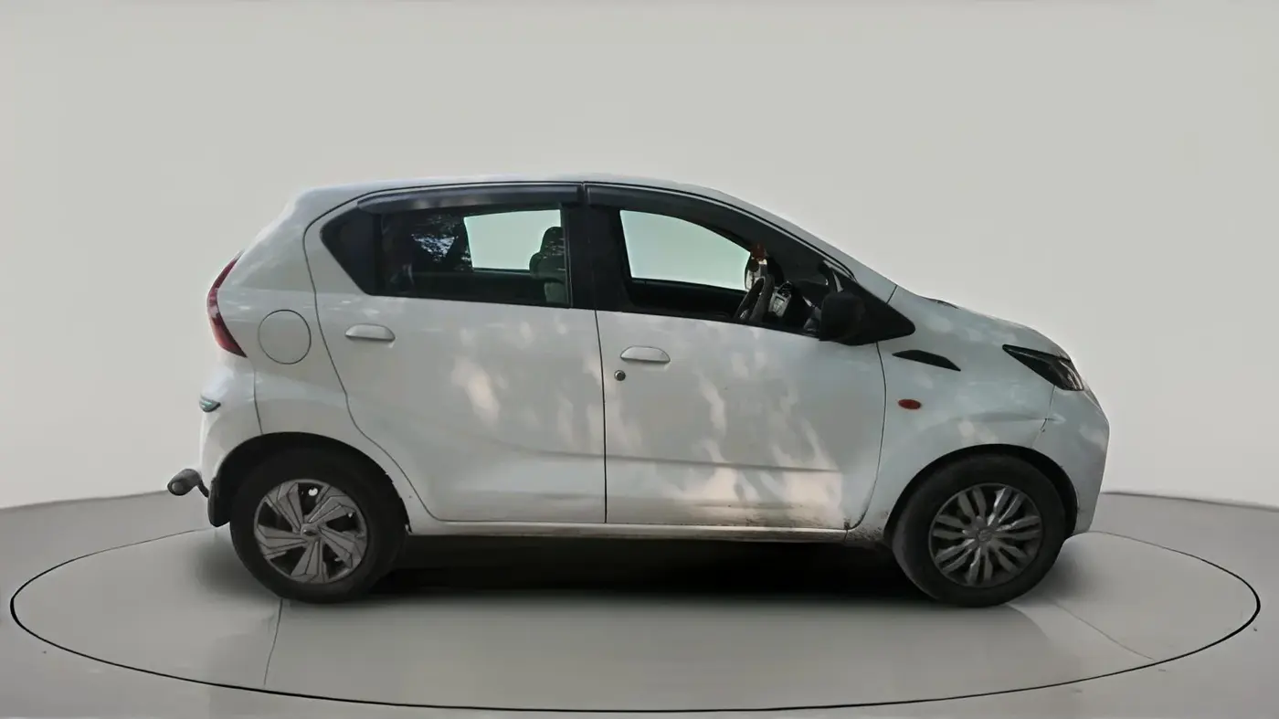 2020 Datsun Redi Go T, CNG, Manual, 75,725 km, exterior