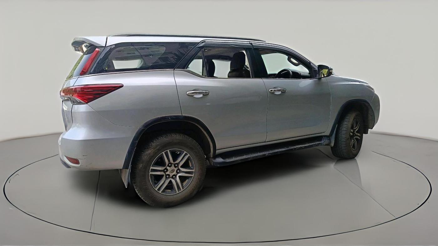 2017 Toyota Fortuner 2.8 4X2 MT, Diesel, Manual, 1,59,518 km, exterior