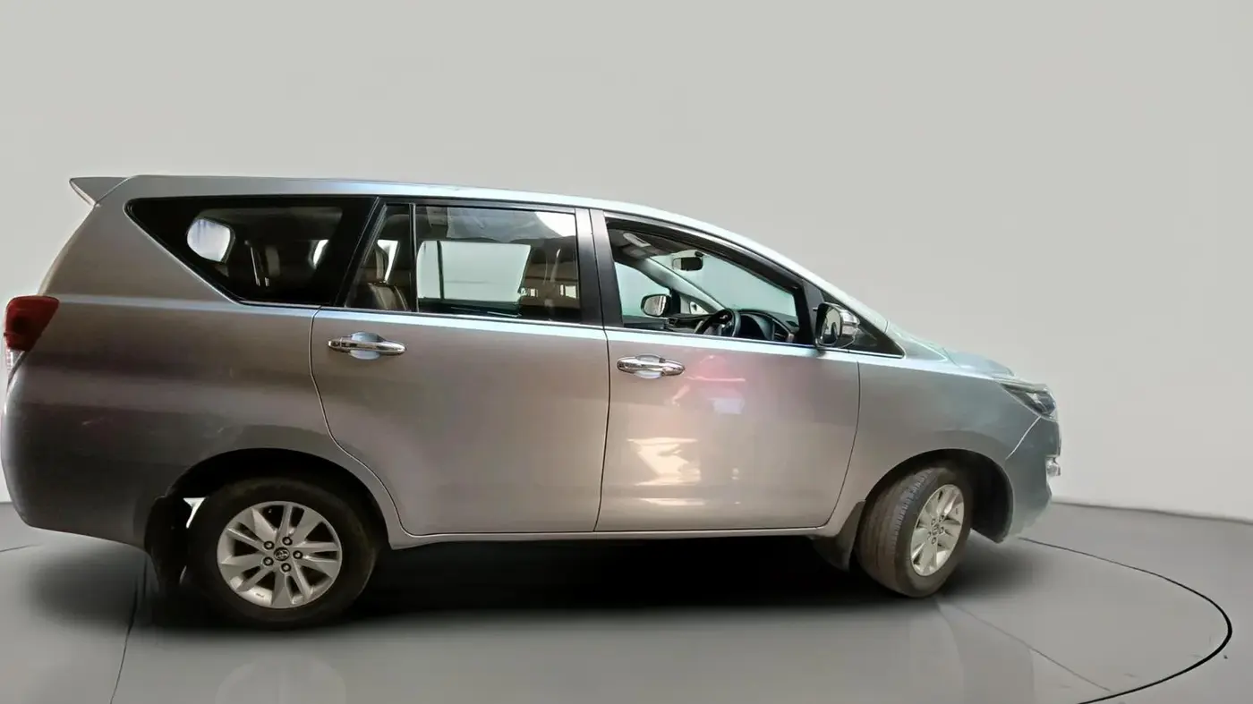 2017 Toyota Innova Crysta 2.4 GX AT 7 STR, Diesel, Automatic, 83,900 km, exterior