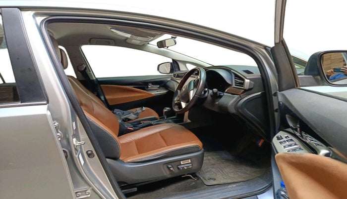 2017 Toyota Innova Crysta 2.4 GX AT 7 STR, Diesel, Automatic, 83,900 km, interior