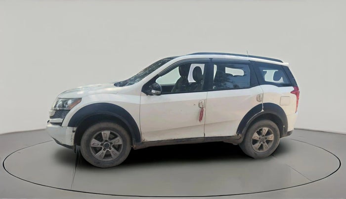 2013 Mahindra XUV500 W8, Diesel, Manual, 1,65,887 km, exterior