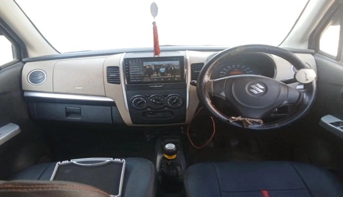 2018 Maruti Wagon R 1.0 LXI CNG, CNG, Manual, 1,07,270 km, interior
