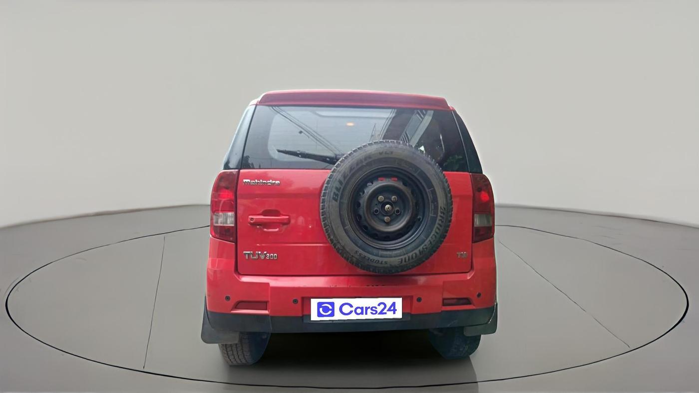 2019 Mahindra TUV300 T10, Diesel, Manual, 92,459 km, exterior