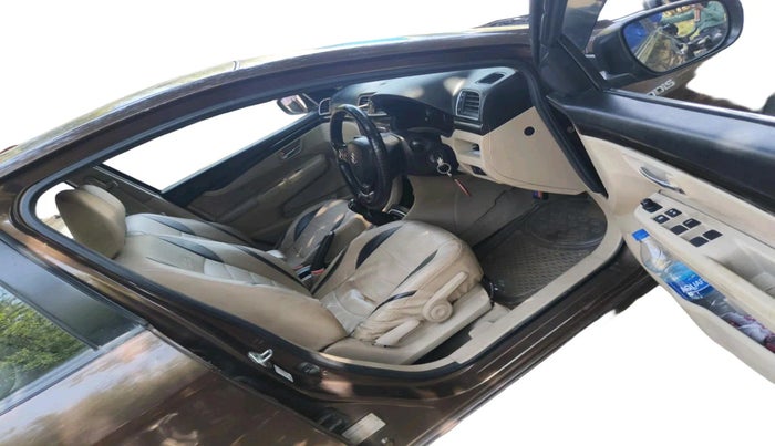 2017 Maruti Ciaz DELTA DIESEL 1.3, Diesel, Manual, 1,37,473 km, interior