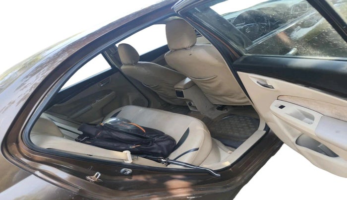 2017 Maruti Ciaz DELTA DIESEL 1.3, Diesel, Manual, 1,37,473 km, interior