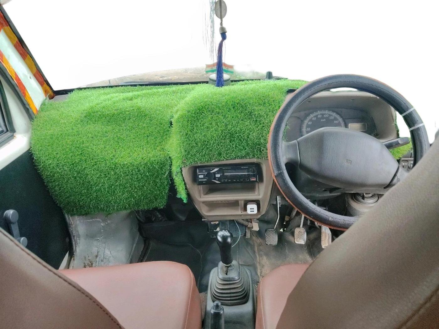2015 Maruti Eeco 7 STR, Petrol, Manual, 1,98,479 km, interior