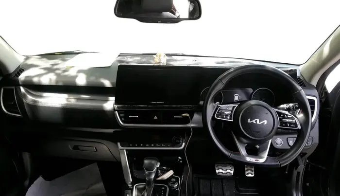 2022 KIA SELTOS GTX PLUS AT 1.5 DIESEL, Diesel, Automatic, 58,544 km, interior