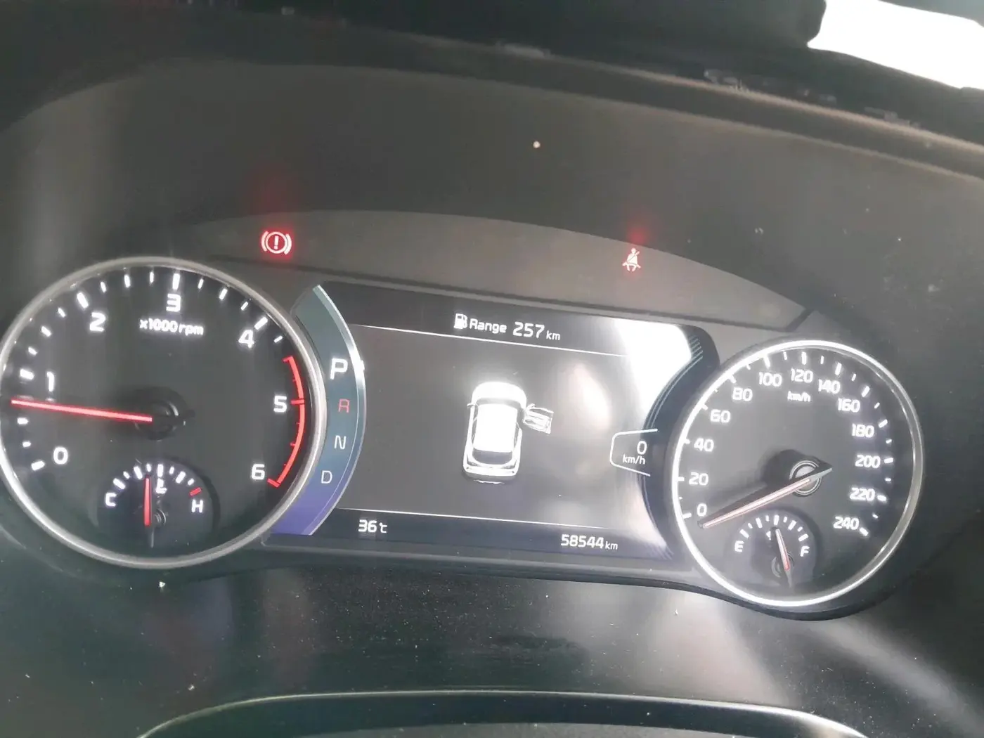 2022 KIA SELTOS GTX PLUS AT 1.5 DIESEL, Diesel, Automatic, 58,544 km, interior