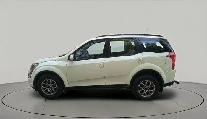 2017 Mahindra XUV500 W6, Diesel, Manual, 1,05,050 km, exterior