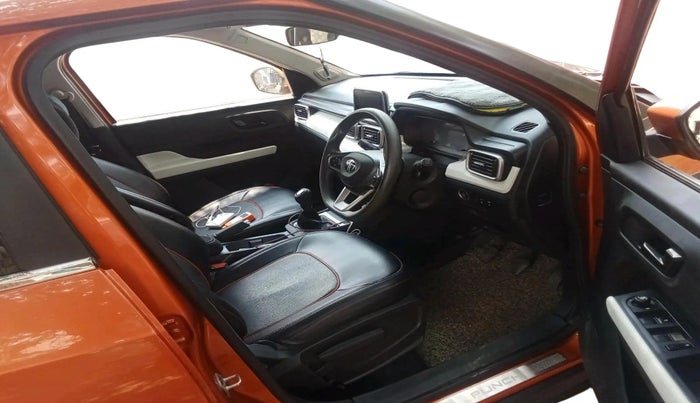 2024 Tata PUNCH ACCOMPLISHED MT, Petrol, Manual, 17,482 km, interior