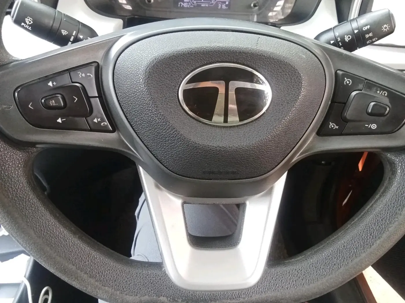 2024 Tata PUNCH ACCOMPLISHED MT, Petrol, Manual, 17,482 km, interior