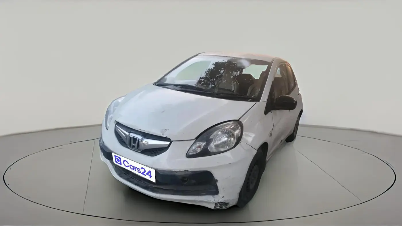 2012 Honda Brio S MT, CNG, Manual, 1,40,000 km, exterior