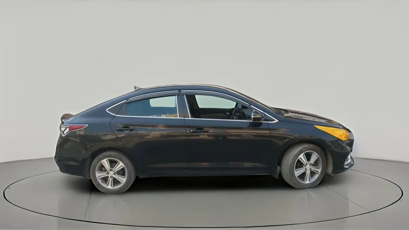 2017 Hyundai Verna 1.6 CRDI SX + AT, Diesel, Automatic, 1,40,245 km, exterior
