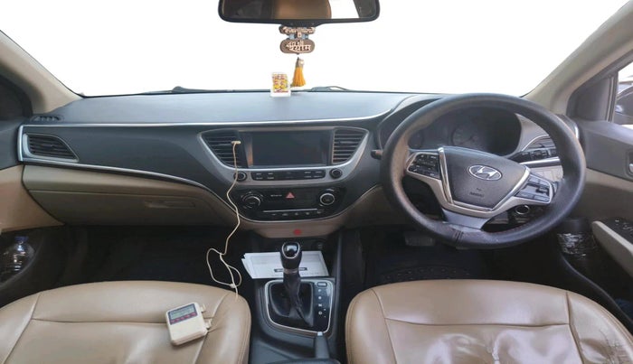 2017 Hyundai Verna 1.6 CRDI SX + AT, Diesel, Automatic, 1,40,245 km, interior