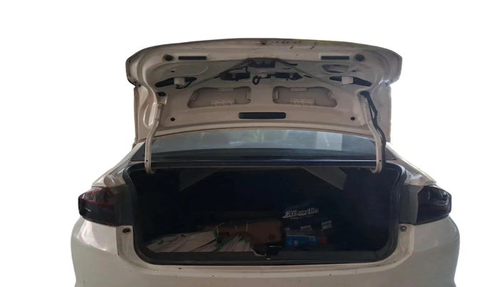 2014 Honda City 1.5L I-DTEC VX, Diesel, Manual, 84,193 km, exterior