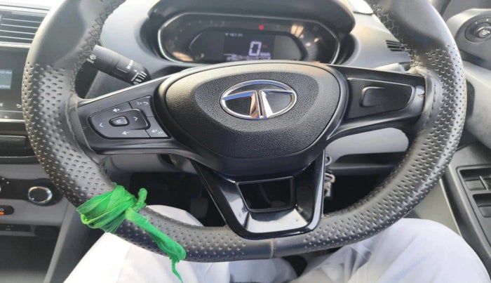 2023 Tata Tiago XT PETROL, Petrol, Manual, 13,790 km, interior