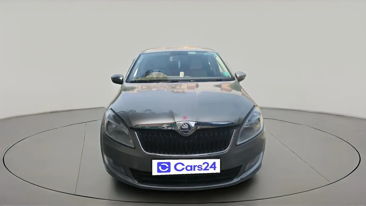 2016 Skoda Rapid AMBITION 1.6 MPI MT, Petrol, Manual, 83,838 km, exterior