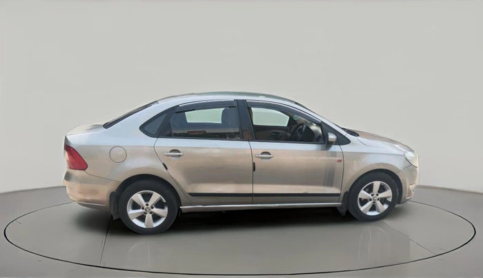 2016 Skoda Rapid AMBITION 1.6 MPI MT, Petrol, Manual, 83,838 km, exterior