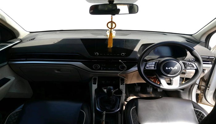 2023 KIA CARENS PRESTIGE 1.5 DIESEL 7 STR, Diesel, Manual, 1,04,536 km, interior