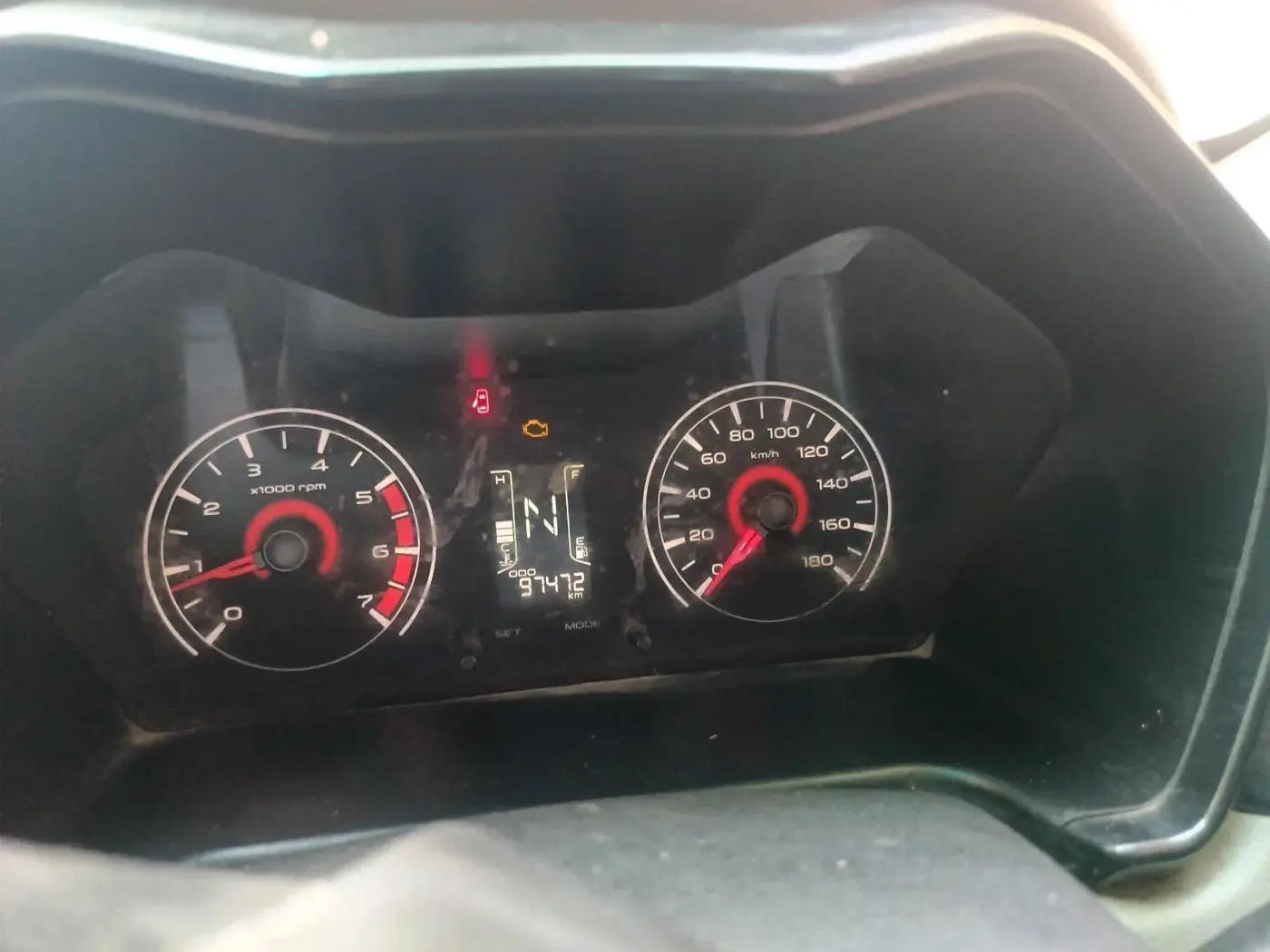 2017 Mahindra Kuv100 K2 6 STR, CNG, Manual, 97,472 km, interior