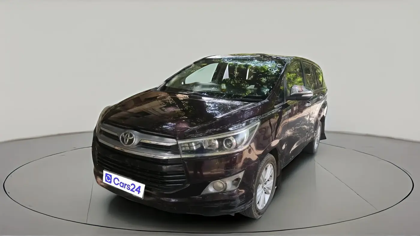 2016 Toyota Innova Crysta 2.4 ZX 7 STR, Diesel, Manual, 2,04,359 km, exterior