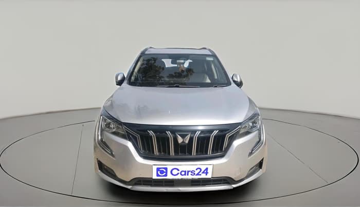 2022 Mahindra XUV700 AX 7 LUXURY D AT 7 STR, Diesel, Automatic, 96,011 km, exterior