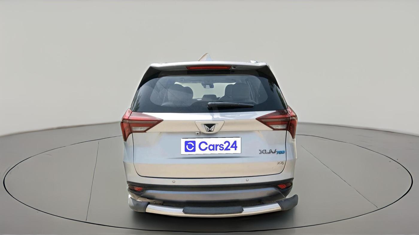 2022 Mahindra XUV700 AX 7 LUXURY D AT 7 STR, Diesel, Automatic, 96,011 km, exterior
