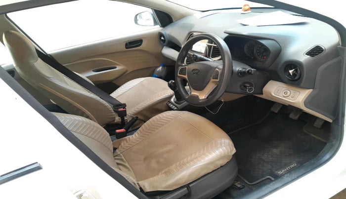 2022 Hyundai NEW SANTRO SPORTZ EXECUTIVE MT CNG, CNG, Manual, 34,707 km, interior