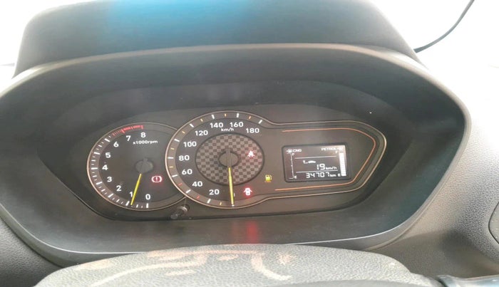 2022 Hyundai NEW SANTRO SPORTZ EXECUTIVE MT CNG, CNG, Manual, 34,707 km, interior