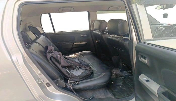 2011 Maruti Wagon R 1.0 VXI, Petrol, Manual, 81,013 km, interior