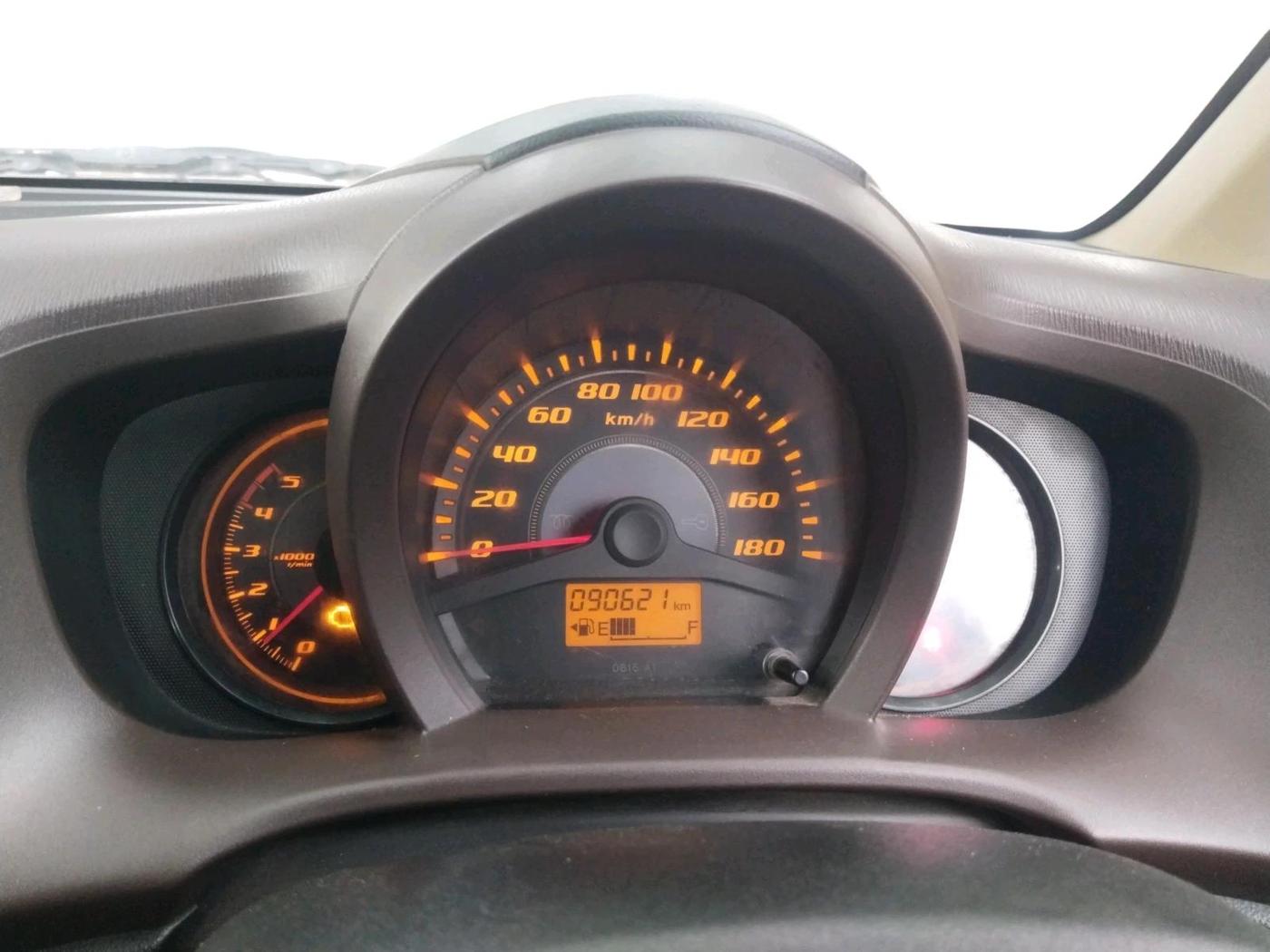 2013 Honda Amaze 1.5L I-DTEC S, Diesel, Manual, 90,621 km, interior