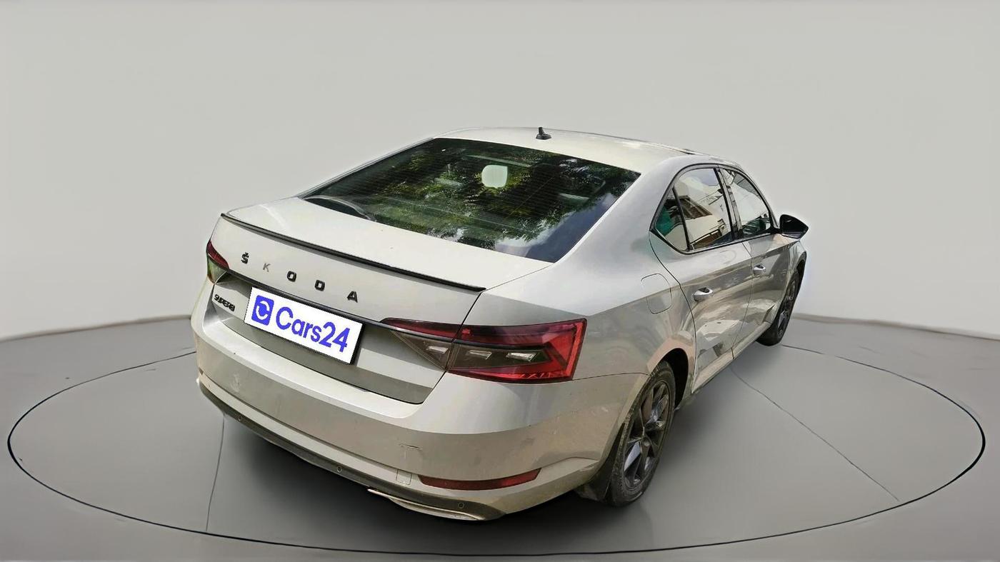 2022 Skoda Superb Sportline AT , Petrol, Automatic, 57,663 km, exterior