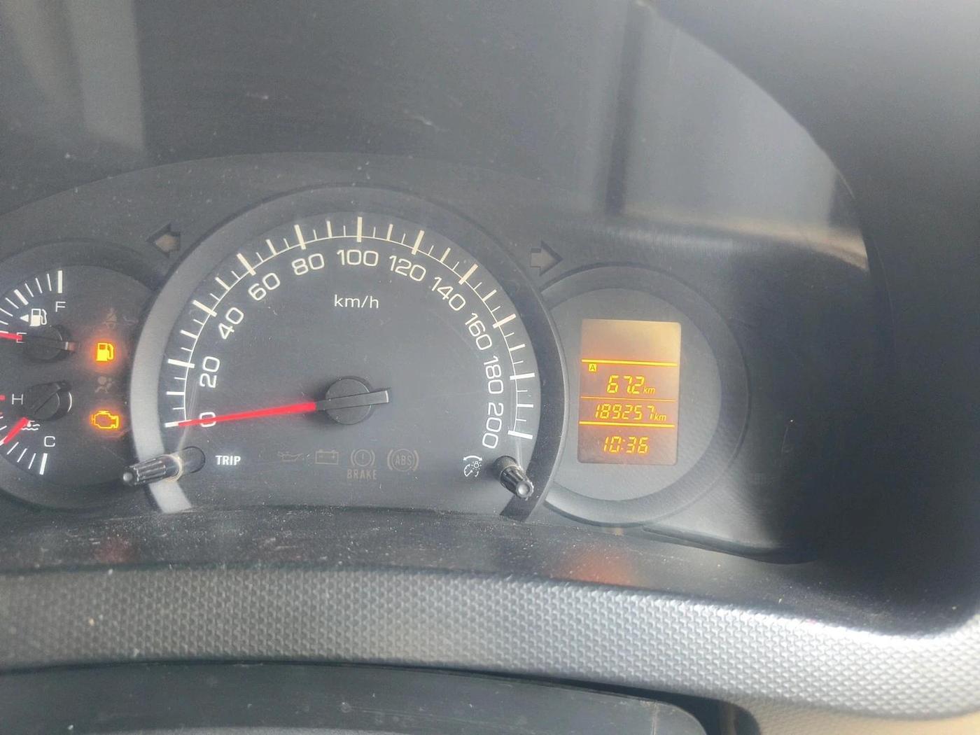 2016 Maruti Swift Dzire LXI, CNG, Manual, 1,89,257 km, interior