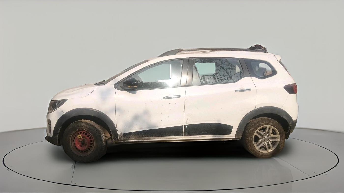 2023 Renault TRIBER RXZ, Petrol, Manual, 91,818 km, exterior