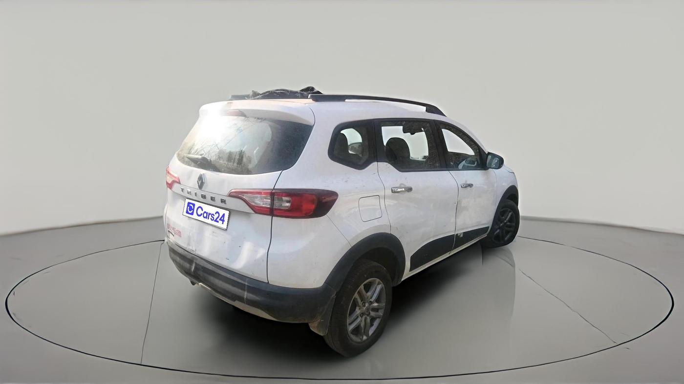 2023 Renault TRIBER RXZ, Petrol, Manual, 91,818 km, exterior